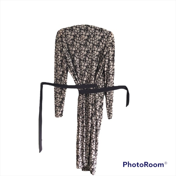 4 season,NO wrinkle, super comfortable Bandolino Ladies 14 grey+white wrap dress - Picture 2 of 9